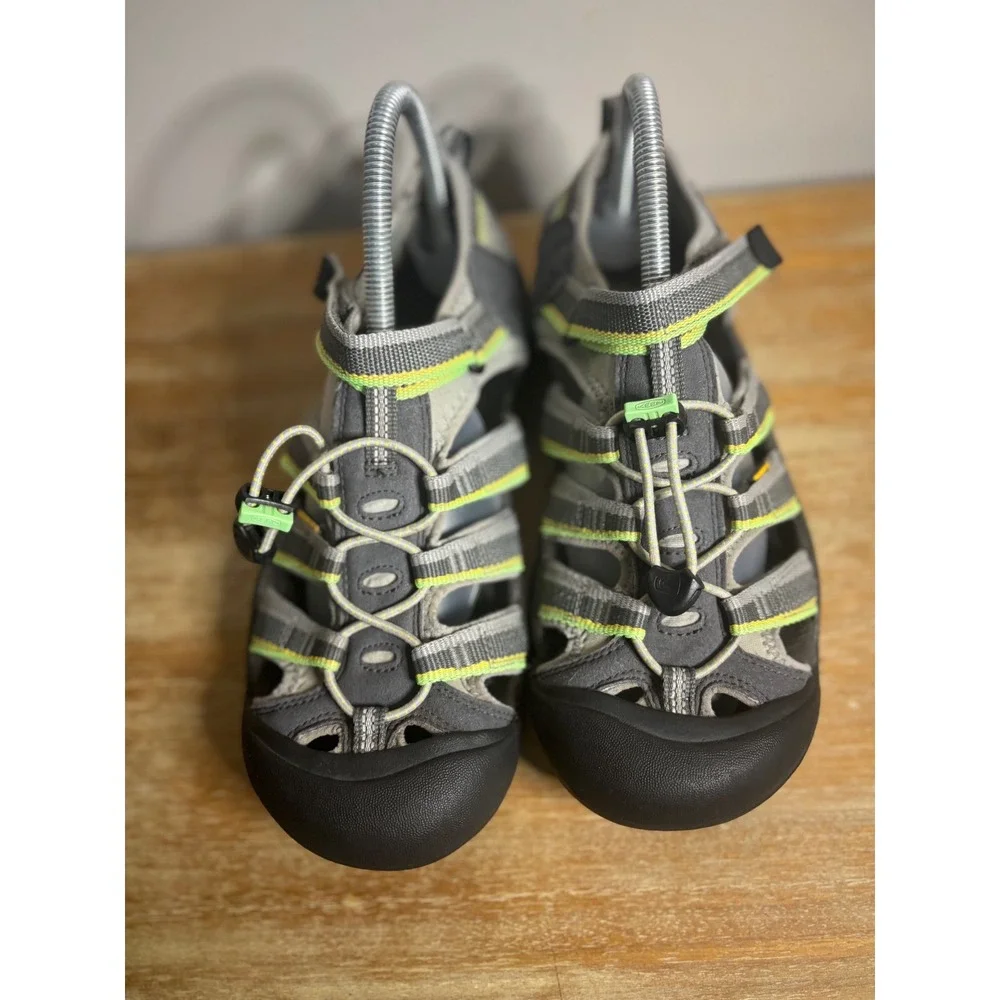 Keen KEEN Newport H2 Sandals‎ Mens Size 7 Gray Green Strap Hiking Trail Shoes